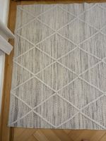 Teppich geometrisch sehr guter Zustand