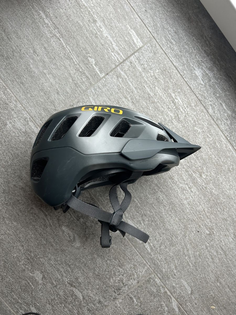 Giro Caschi: GIRO Helm Mips Gr. 51 - 55 – Usato da Oberurnen venduto da Berghexe 1