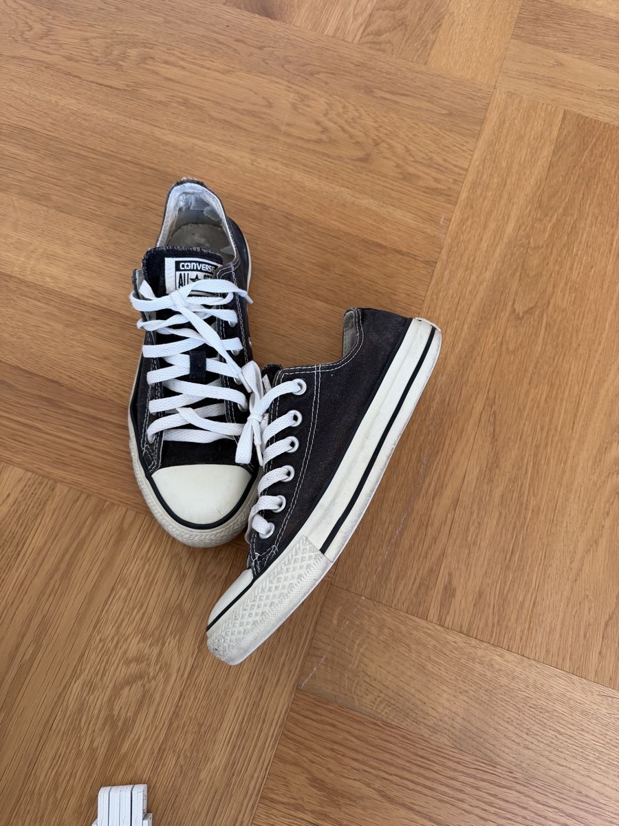 Converse Scarpe da donna: Schwarze Converse All Stars Gr. 39 – Usato da Zürich venduto da blancali 1