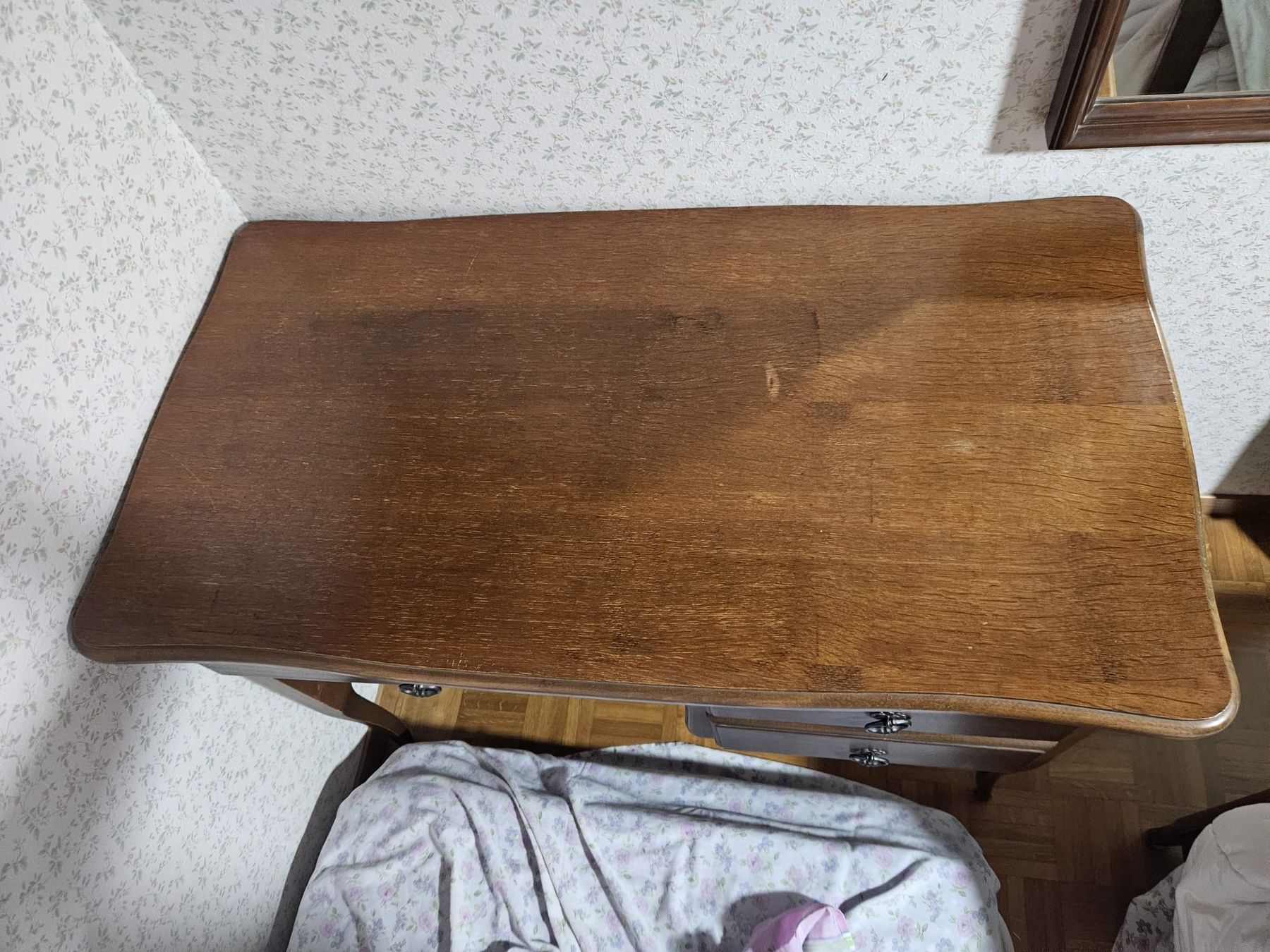 Scrivanie: Bureau avec 2 tiroirs – Usato da Bussigny venduto da Zabeth1030 2