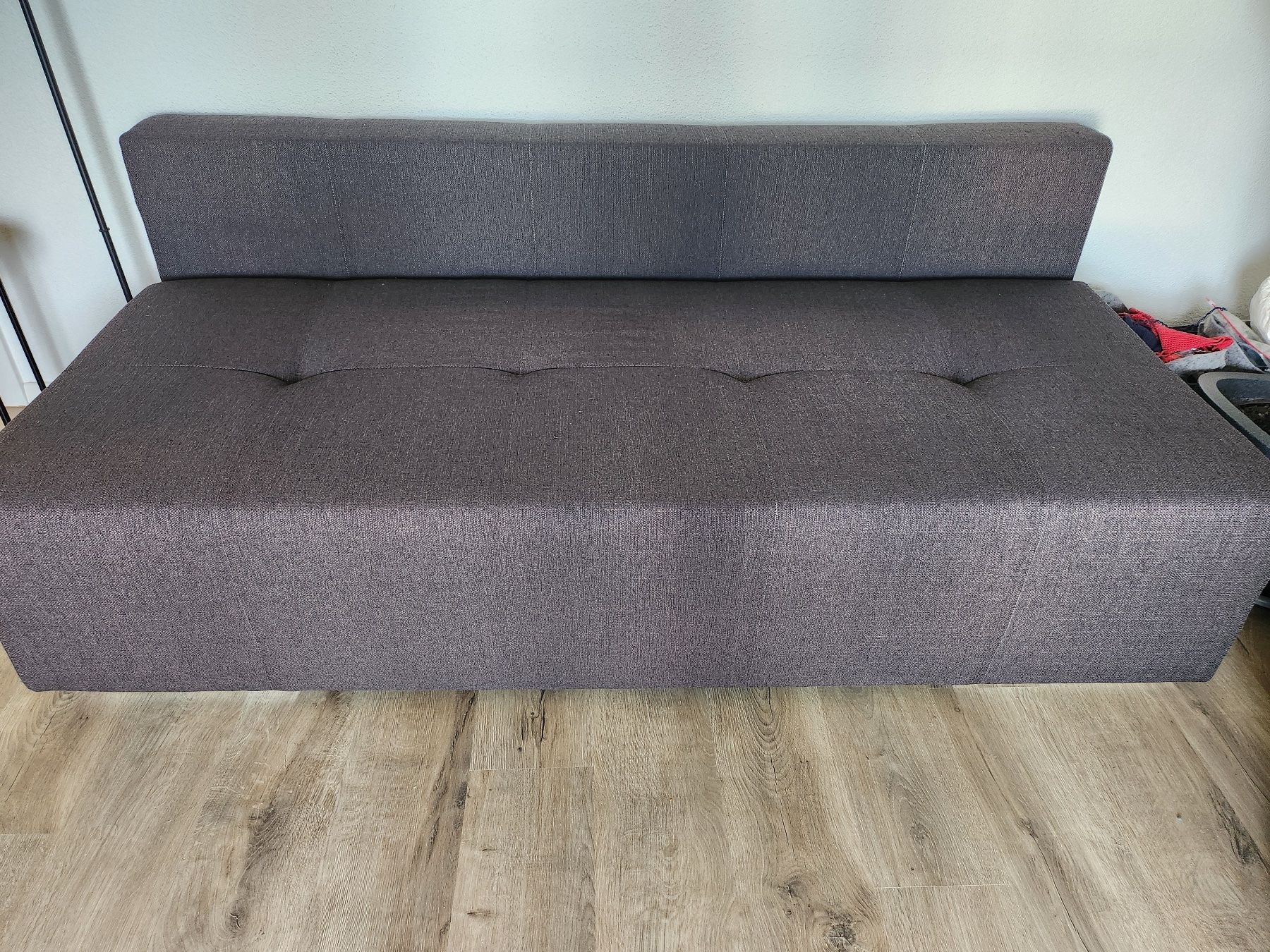 Sofas: Schlaf-/Gästecouch 2 m breit, dunkelgrau – Gebraucht aus Wädenswil von HeLeni2 1