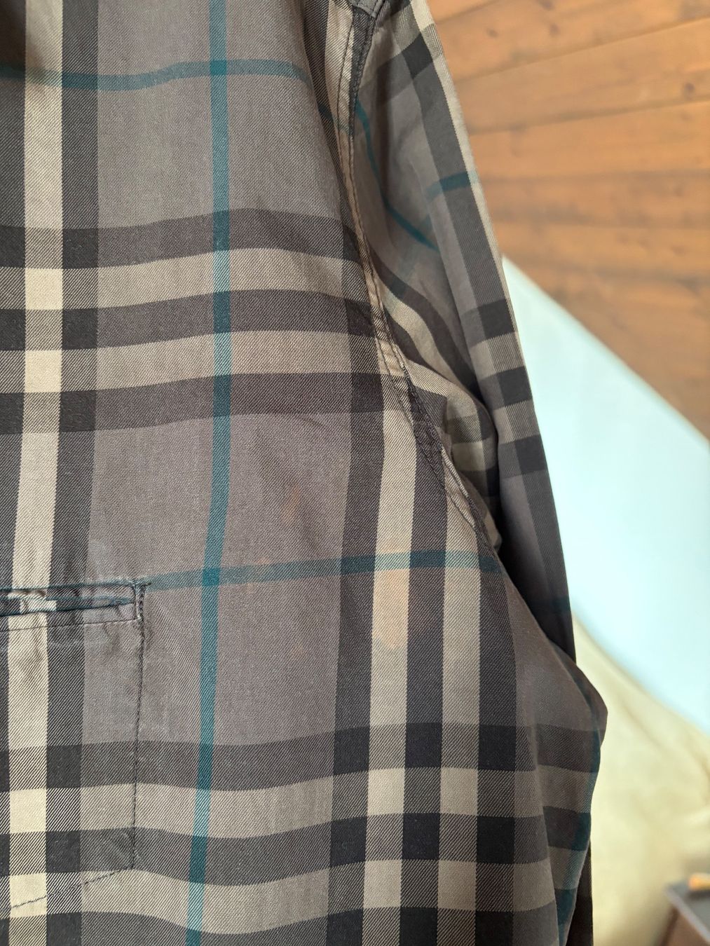 Burberry Hemden: Burberry Brit Shirt, Unisex, M – Gebraucht aus Luzern von AM2nd 2