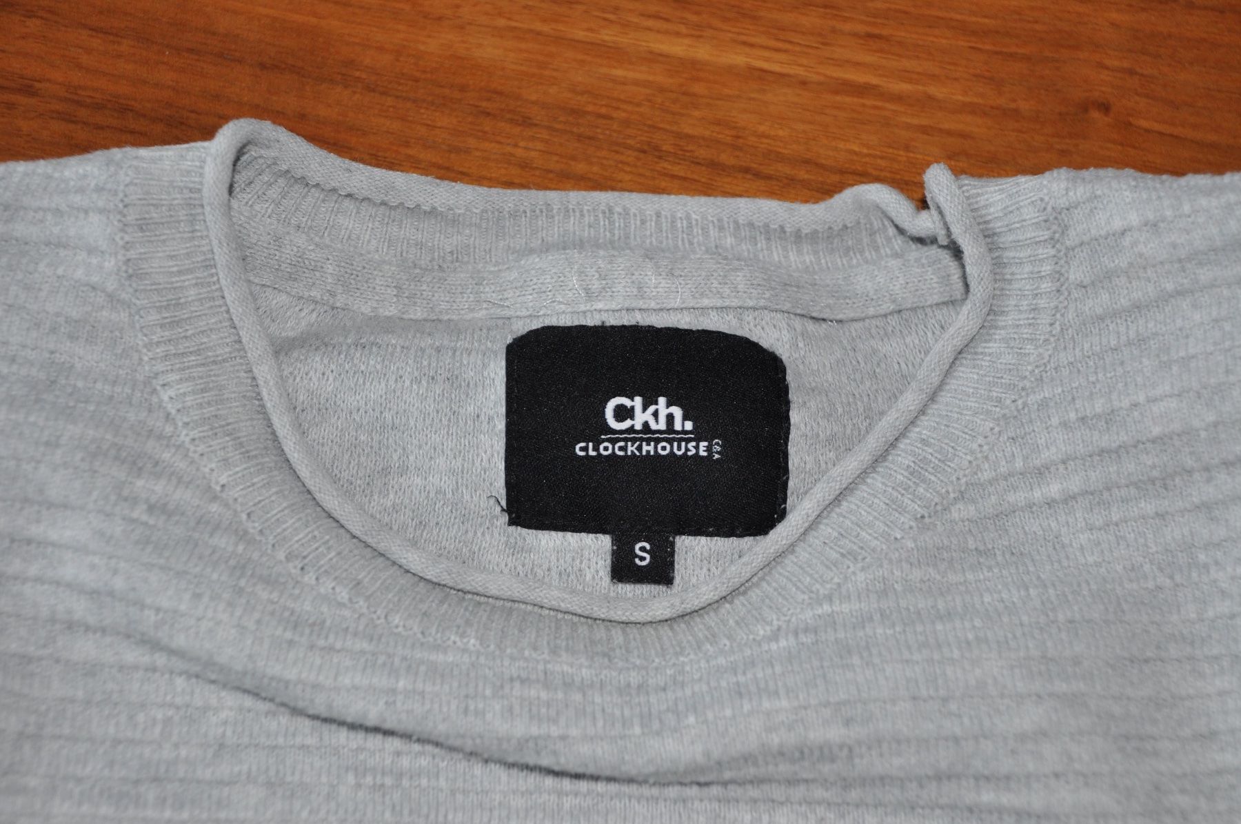 C&A Maglioni & Felpe: Pullover Clockhouse (C&A), 100 Prozent Baumwolle – Difettoso da Basel venduto da fido_mania 2