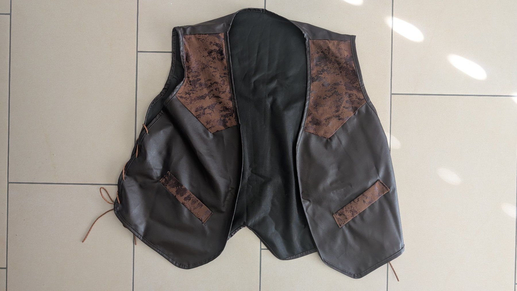 Costumi: Cowboy Kostüm – Usato da Dübendorf venduto da movana