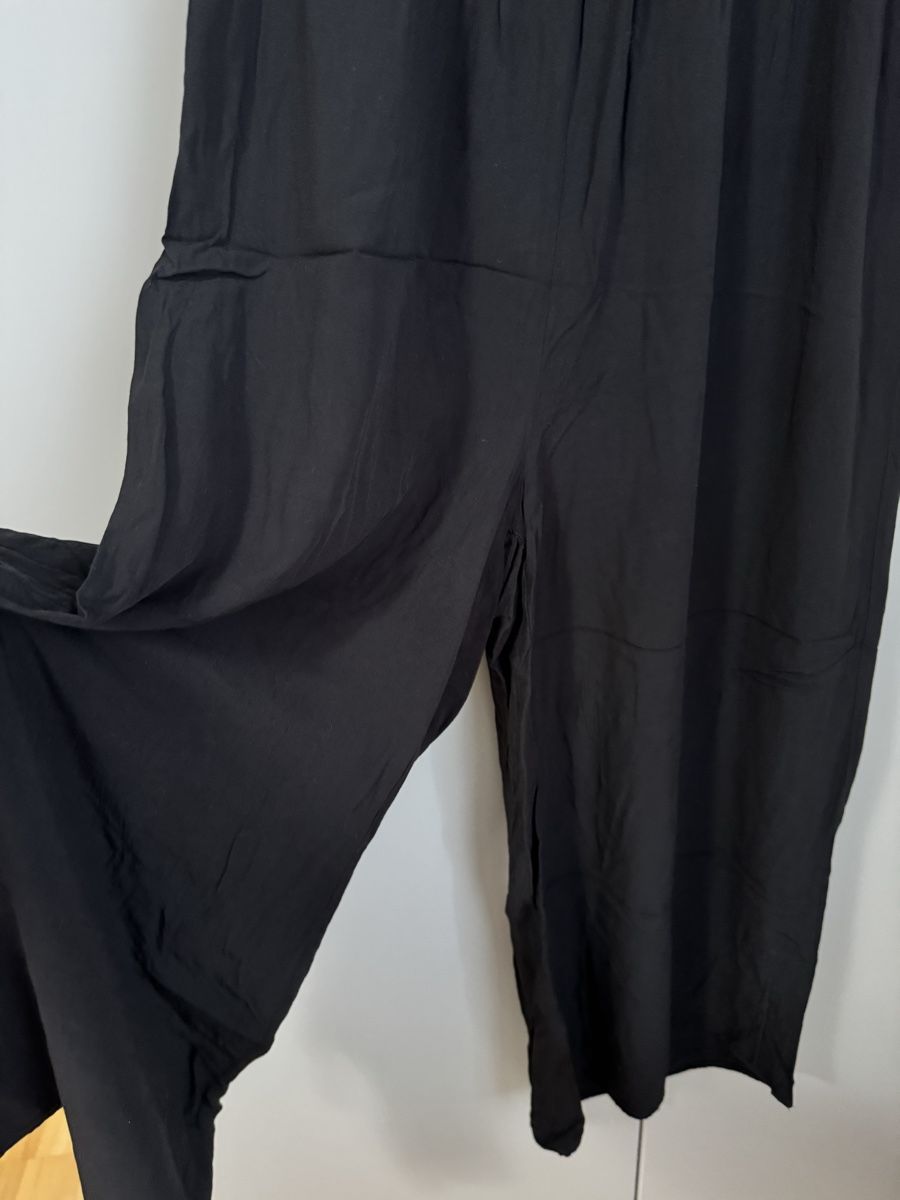 Tute: Schwarzer Sommer Jumpsuit von Chicorée, Grösse L – Usato da Baden venduto da CompraCaro 2