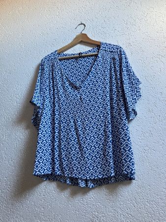 Chicoree Sommer Bluse, Gr. XL, Blau Weiss gemustert!