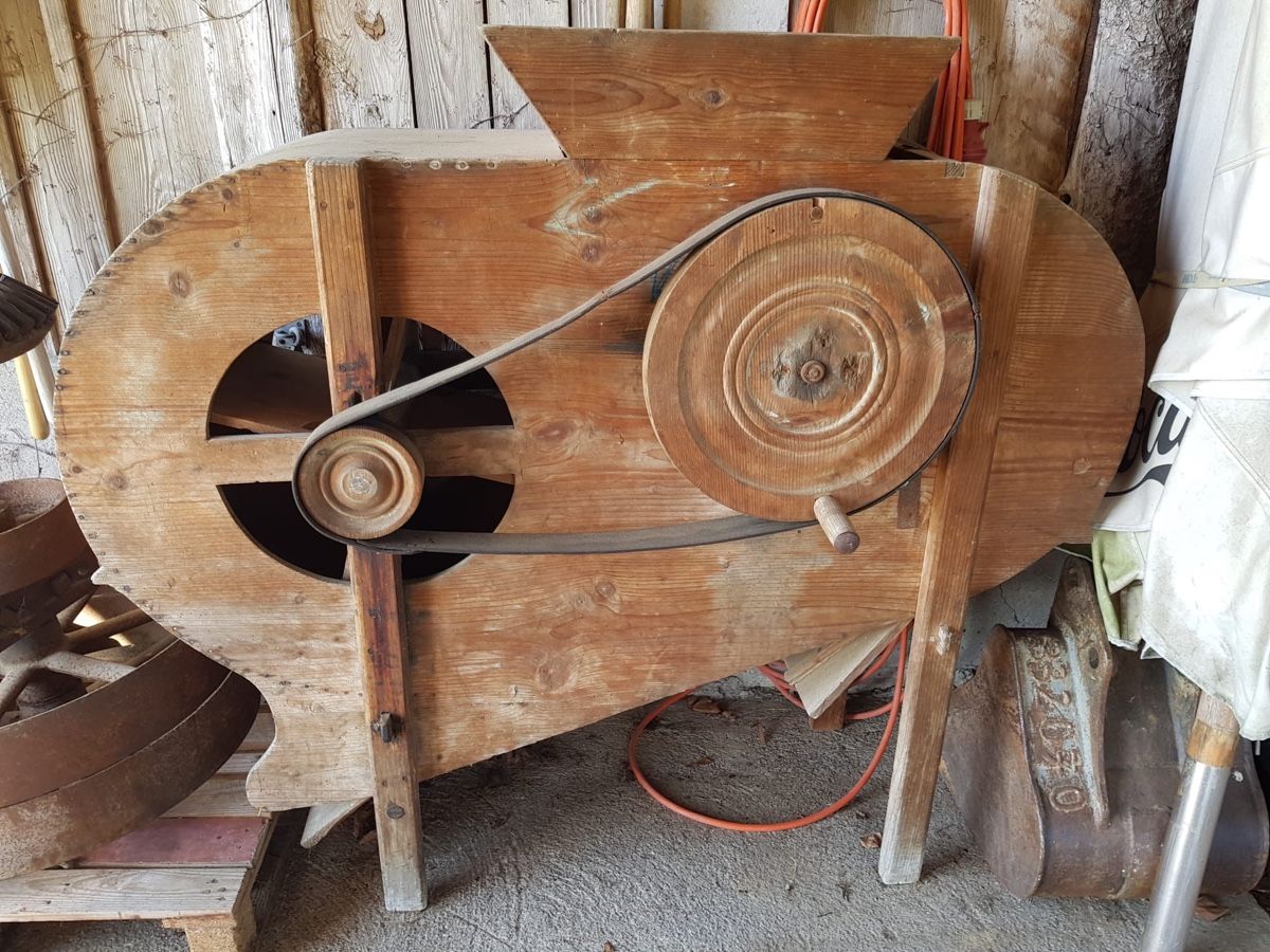 Tutte le macchine: Antike Röndle Rondelle – Usato da Theilingen venduto da ovi123