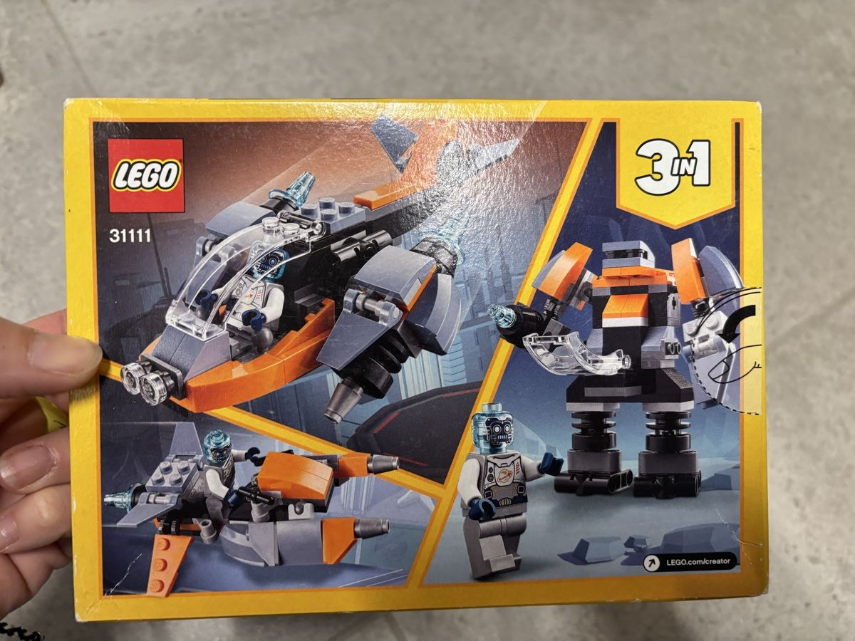 Lego Kit di costruzioni: LEGO Creator 3en1, 31111  neuf cyberdrone – Nuovo (secondo la descrizione) da Salvenach venduto da gwenwywar 1