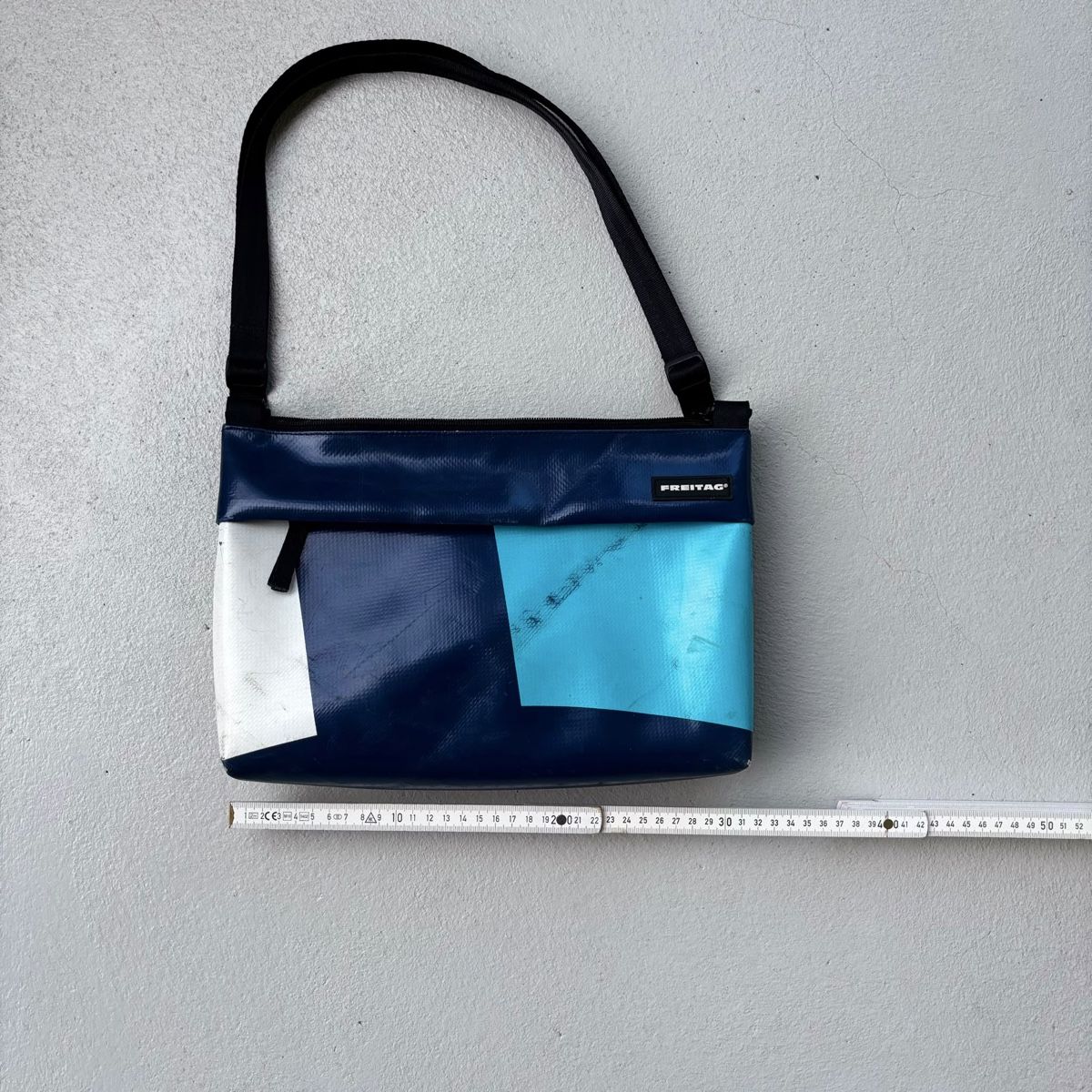 Freitag Taschen: Freitagtasche F553 Lou – Gebraucht aus Niederwangen b. Bern von muidop