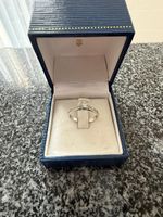 Wunderschöner Diamantring in Weissgold, zeitlos elegant