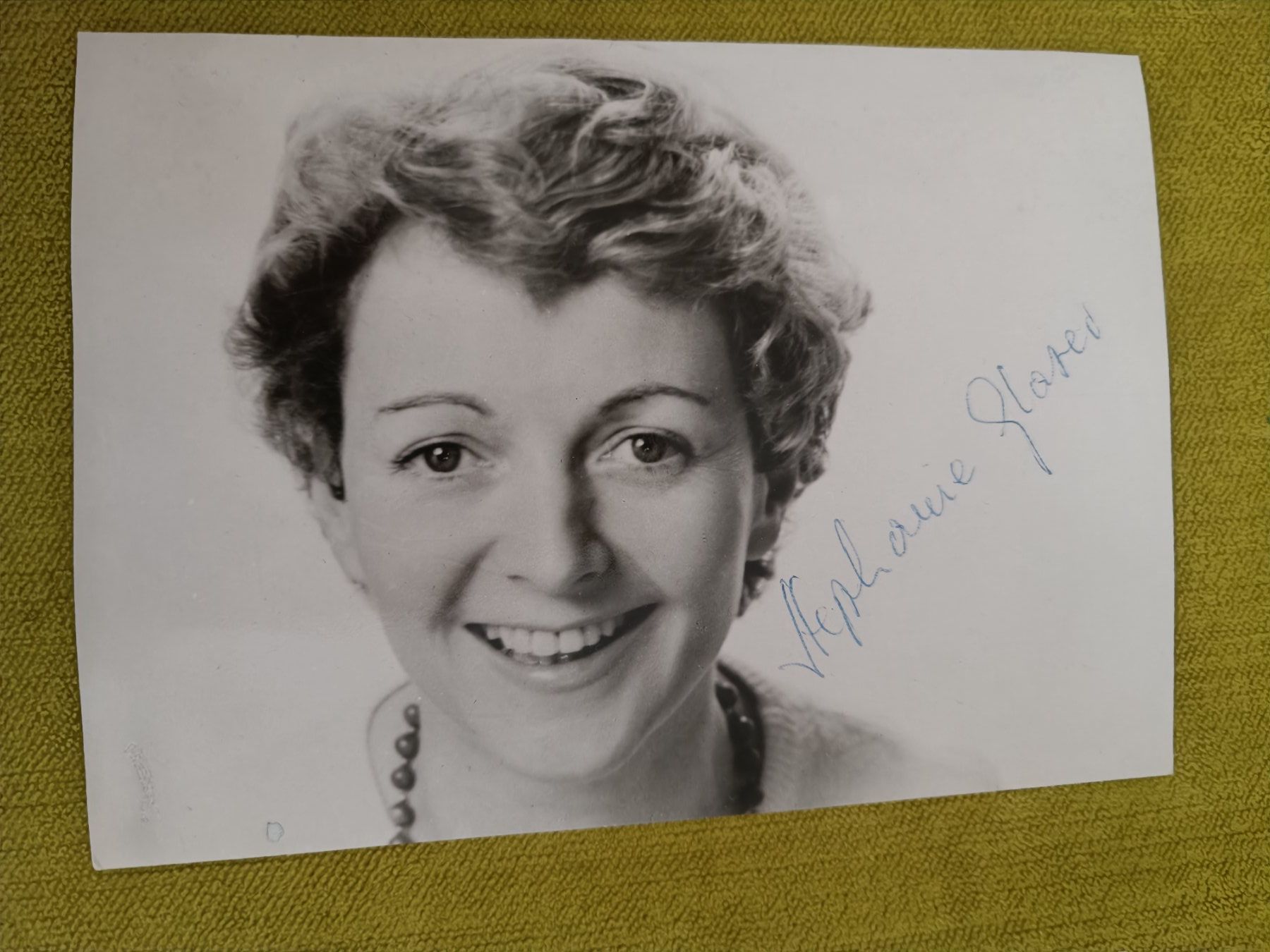 Autografi: Stephanie Gläser - handsigniert – Usato da Menziken venduto da Artographs