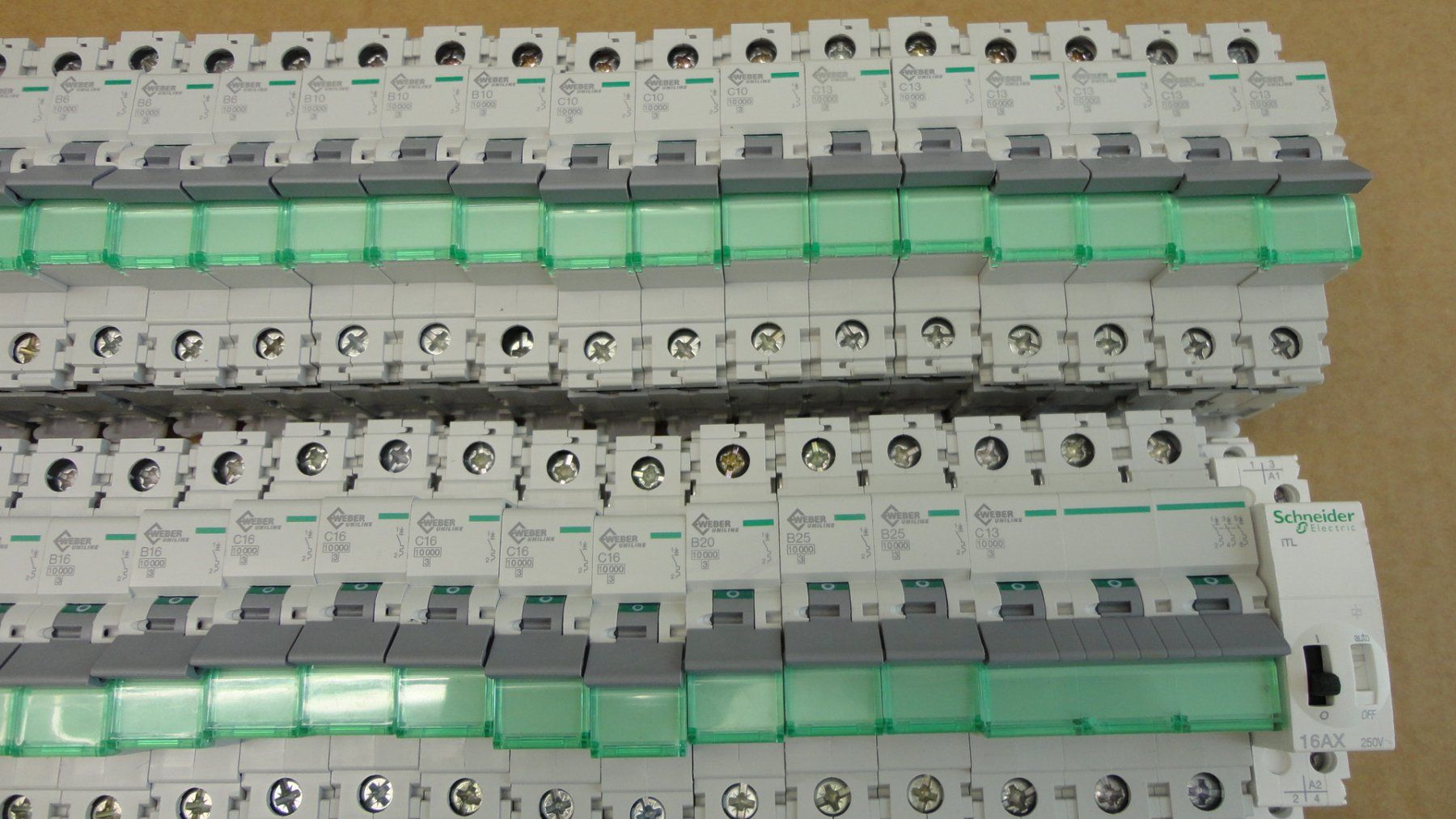 Alimentazione elettrica: FI/LS WEBER UNILINE Leitungsschutzschalter – Usato da Emmen venduto da Dora024 3