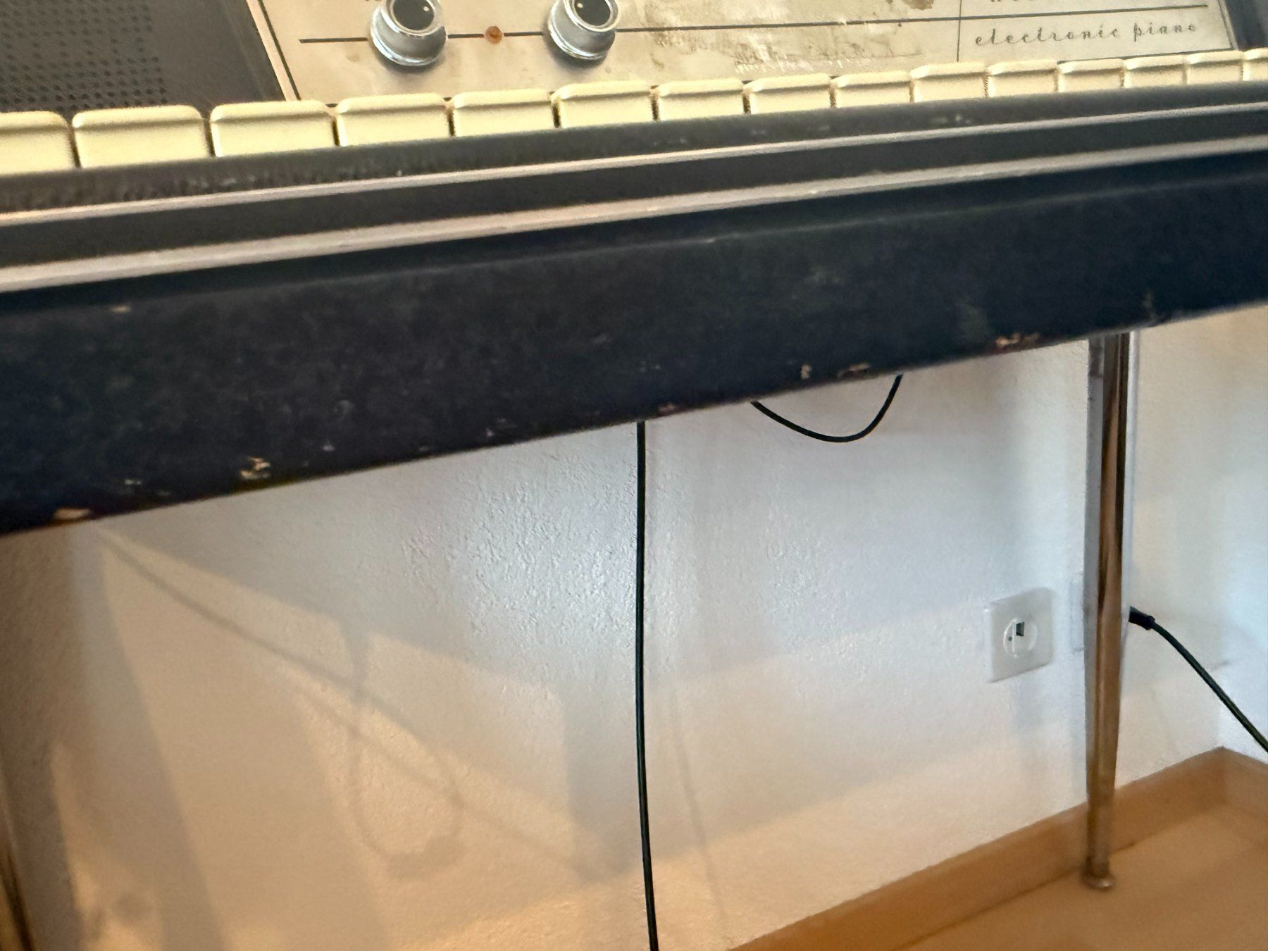 Wurlitzer Strumenti musicali: Wurlitzer Electronic Piano 200a – Usato da Gossau venduto da K.A.S 3