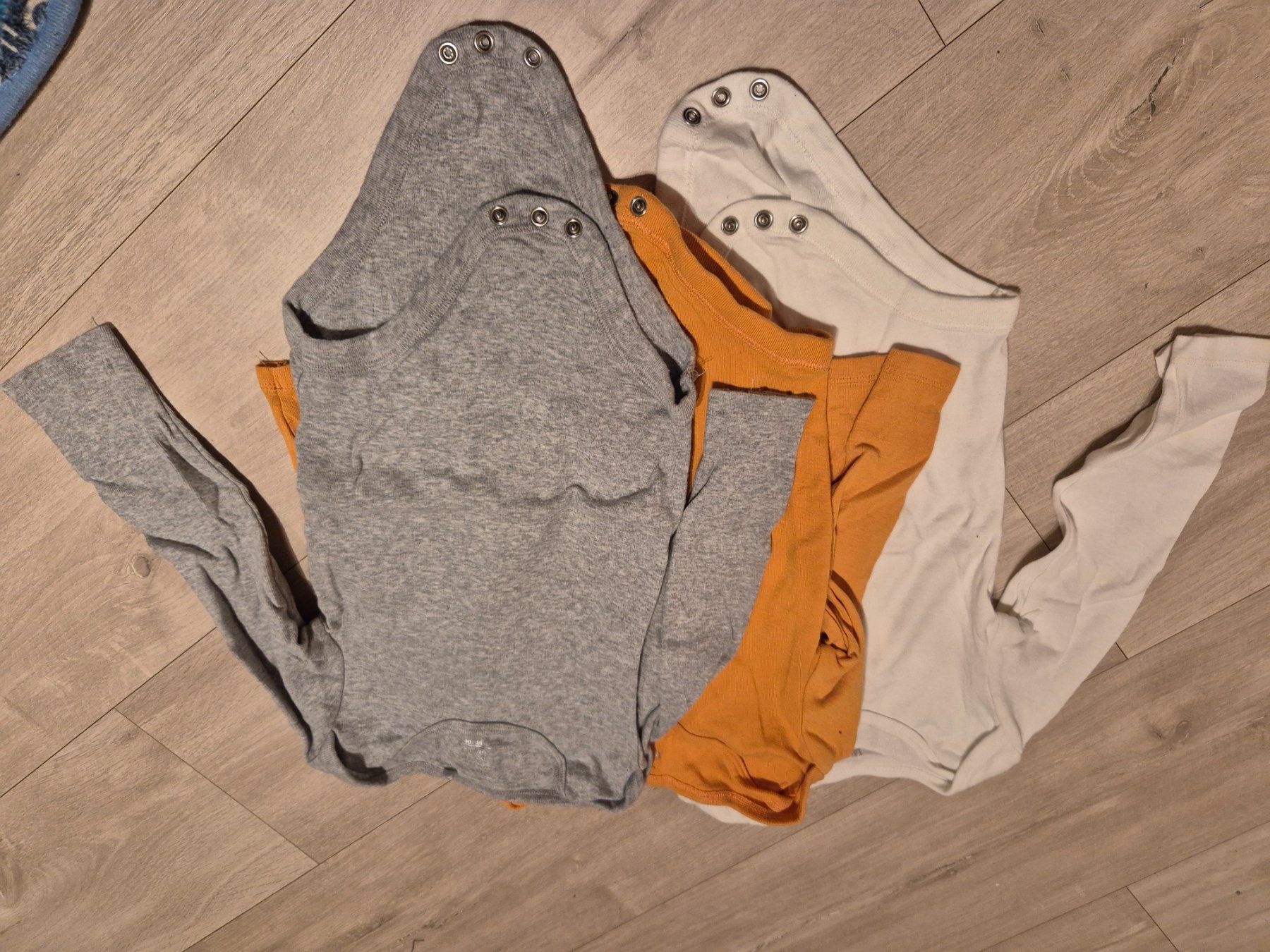 Biancheria intima: Langarmbody 3er Set grösse 98/104 – Usato da Reutigen venduto da Easy0807