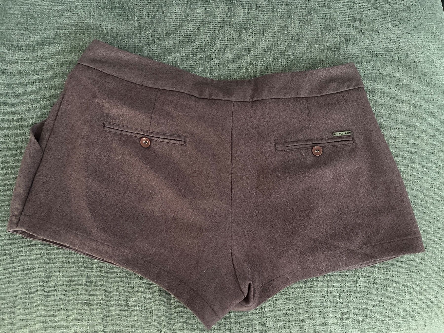 Pantaloni: Hotpants – Usato da Thun venduto da pri_655z 1