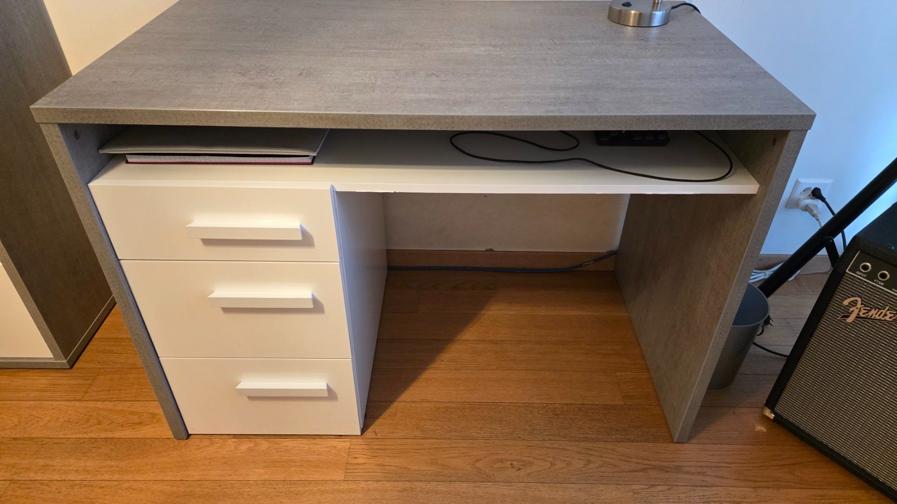 Pfister Scrivanie: Pfister Desk – Usato da Geneva venduto da tut_95td
