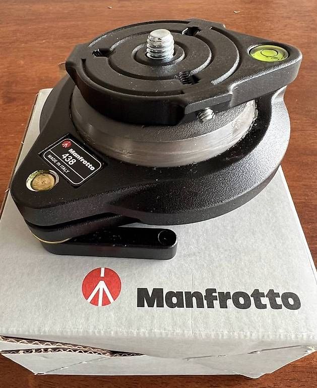 Manfrotto Altri Accessori: Manfrotto 438 Nivellierkopf. – Usato da Lutry venduto da Tim3573 2