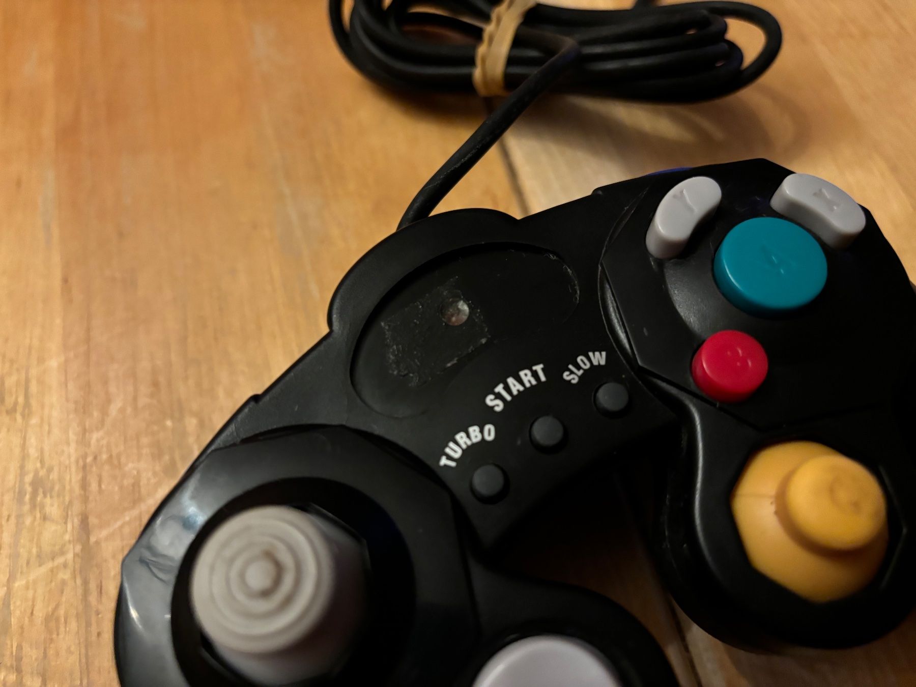Controller: Game Cube Kontroller in Schwarz – Usato da Frenkendorf venduto da gelbeZinnie 1