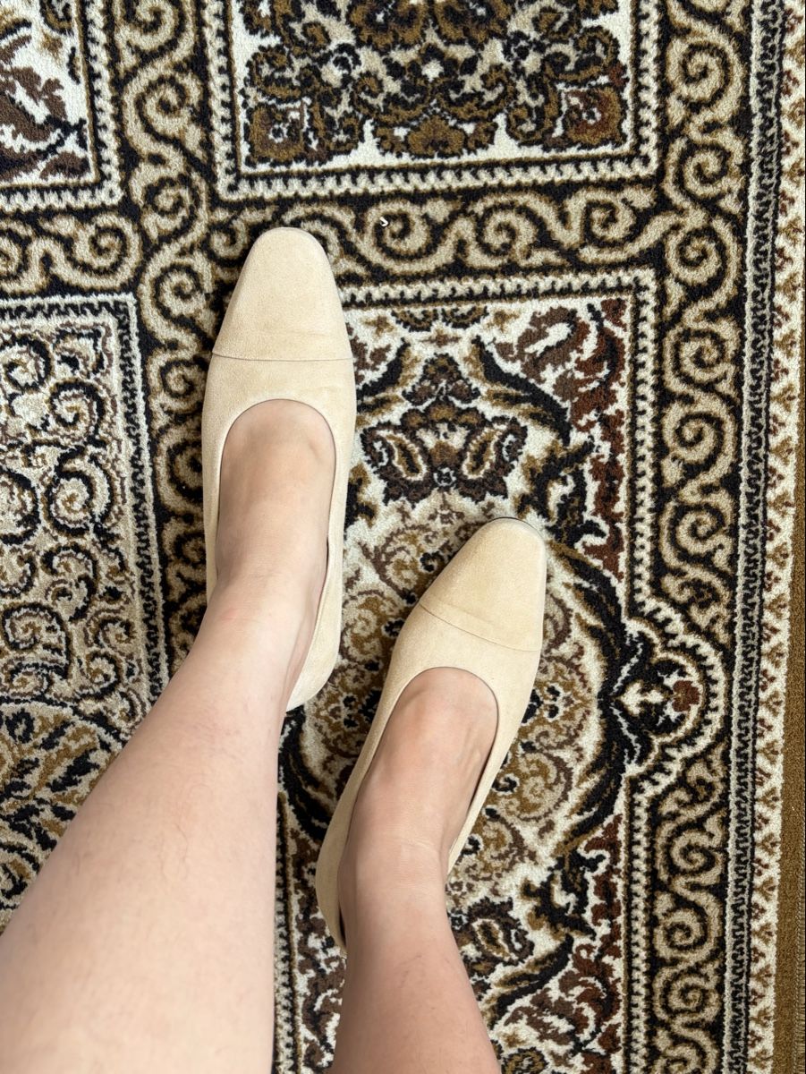Chanel Scarpe da donna: Chanel Beige Shoes Flat – Usato da St.Josefen venduto da lop_lh8d 3