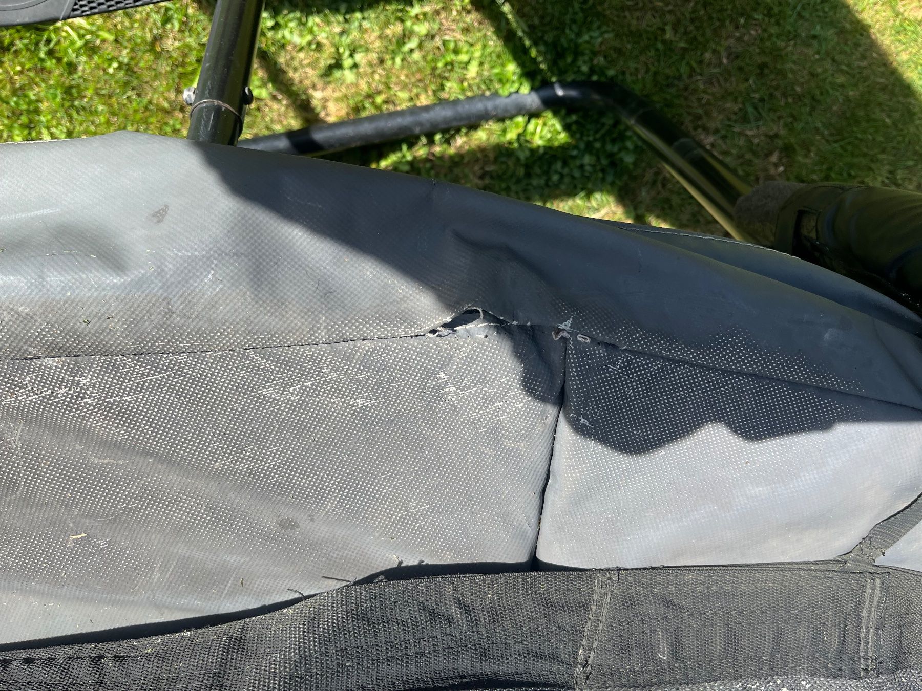 Trampoline: Trampolin Berg Champion – Gebraucht aus Uitikon Waldegg von fam.straub 1