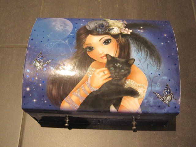 Sonstiger Schmuck: Schmuckschatulle und Haircurler – Gebraucht aus Steinhausen von ladisci 2