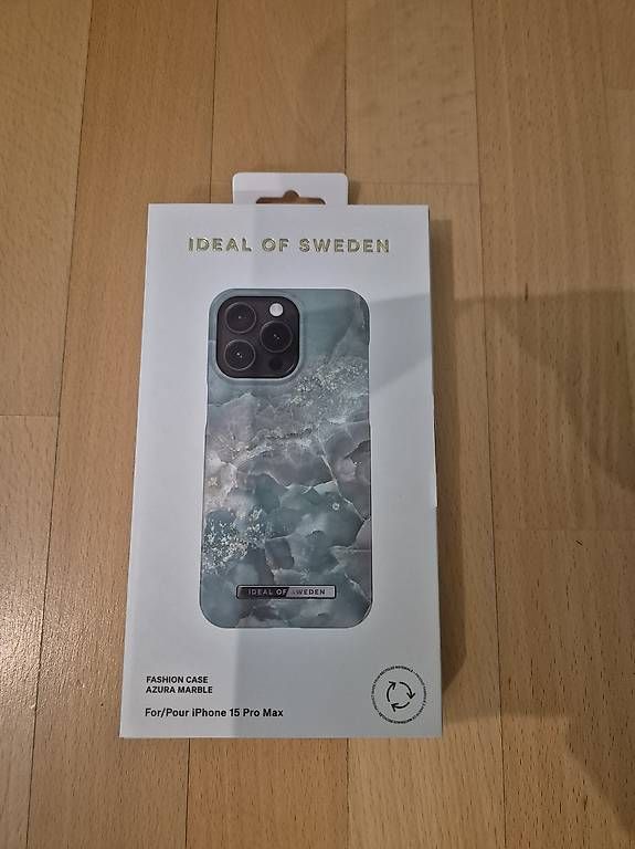 Coques & Protection écran: Cover iPhone 15 Pro Max – D'occasion à Hochwald par MrSale