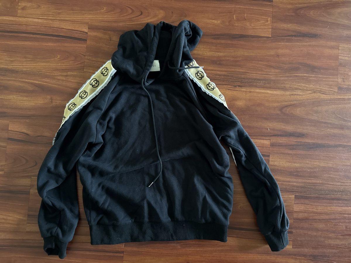 Gucci Pullover & Sweatshirts: Gucci Hoodie – Gebraucht aus Luzern von chevy7779 1