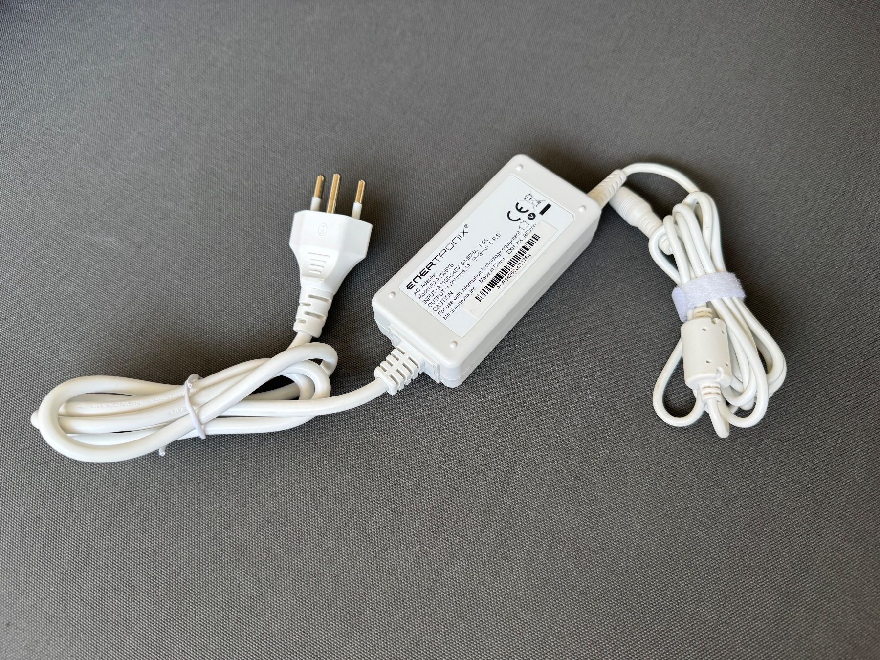 Unità & Adattatore: Adaptateur secteur ENERTRONIX – Usato da Lausanne venduto da Denis- 3