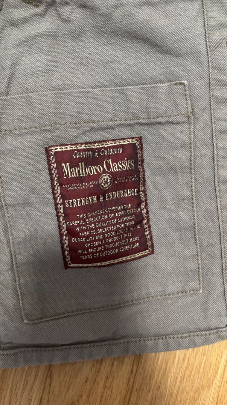 Marlboro Vestes: MARLBORO CLASSICS Jacke Grau (S/M) – D'occasion à Cham par Merdek123 2