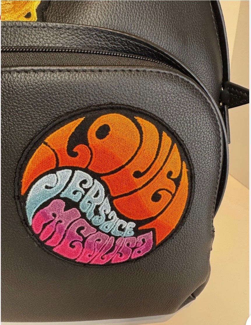 Versace Sacs: Versace leather backpack new – D'occasion à Adliswil par ale_dv2q 4