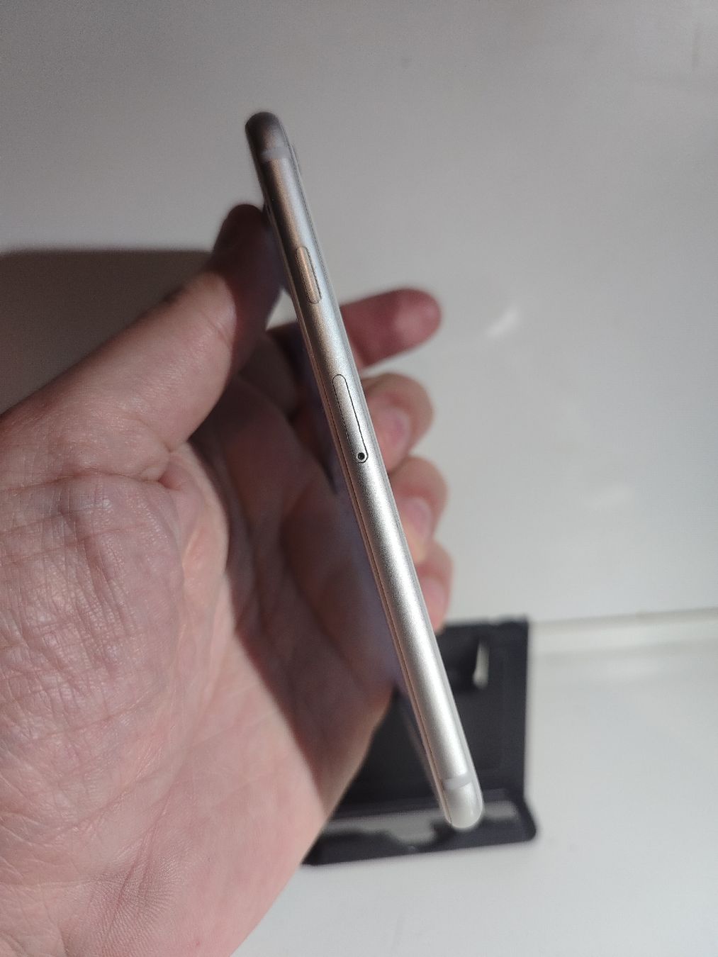 Apple Telefoni cellulari / Smartphones: iPhone 8, Defekt - iCloud Sperre, – Difettoso da La Tour de Peilz venduto da Dejobokin 2