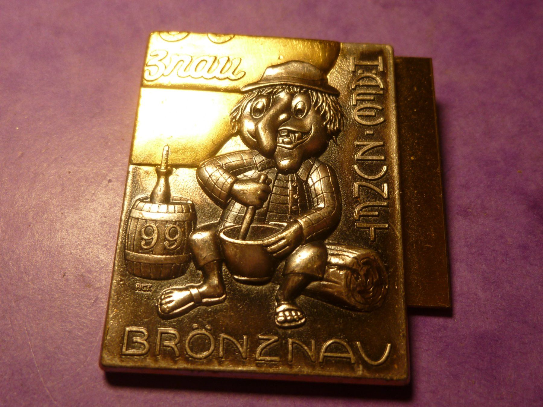 Placchette & Badge: BRÖNZNAU 1999 GOLD – Usato da Ried (Muotathal) venduto da Mandarin02
