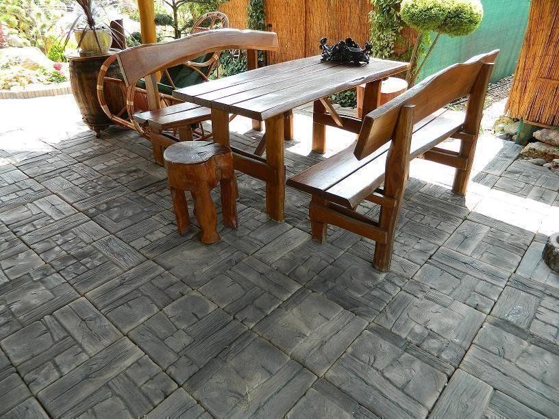 Rivestimenti per pavimenti: Gartenplatte (V1) mit Holzimitation – Nuovo (secondo la descrizione) da Herbetswil venduto da AHA-Garten 1