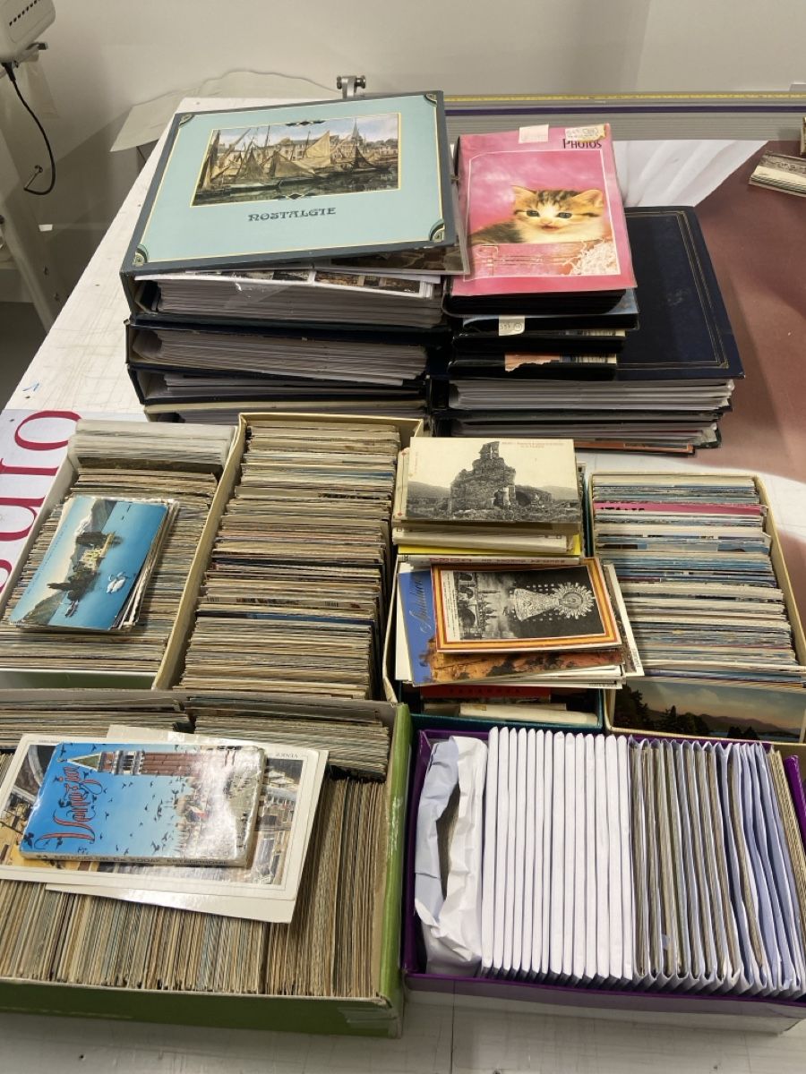Cartoline postali: Ansichtskarten Sammlung alle Welt Collection cartes postales – Usato da Basel venduto da ste_rth9