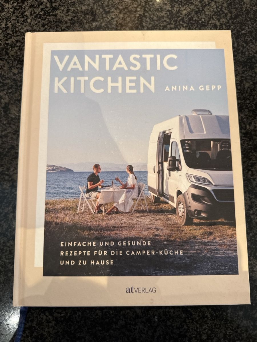 Libri: Vantastic kitchen - Hardcover – Nuovo (secondo la descrizione) da Luzern venduto da ani_6fsm