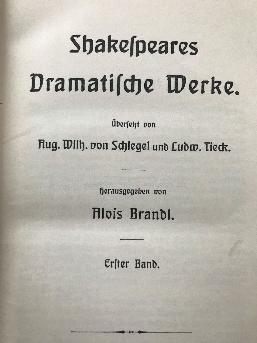 Bücher: altes Buch: Shakespeare in alter Schrift – Gebraucht aus Meilen von Flockenwirbel 3