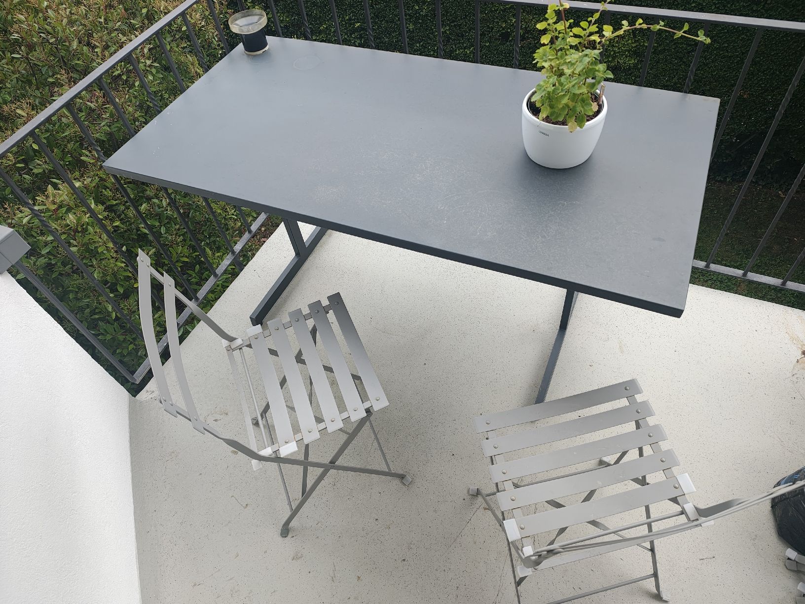 Set di tavolo e panche: Balkon Tisch + 4 Stühle  – Nuovo (secondo la descrizione) da Zollikon venduto da KanKman