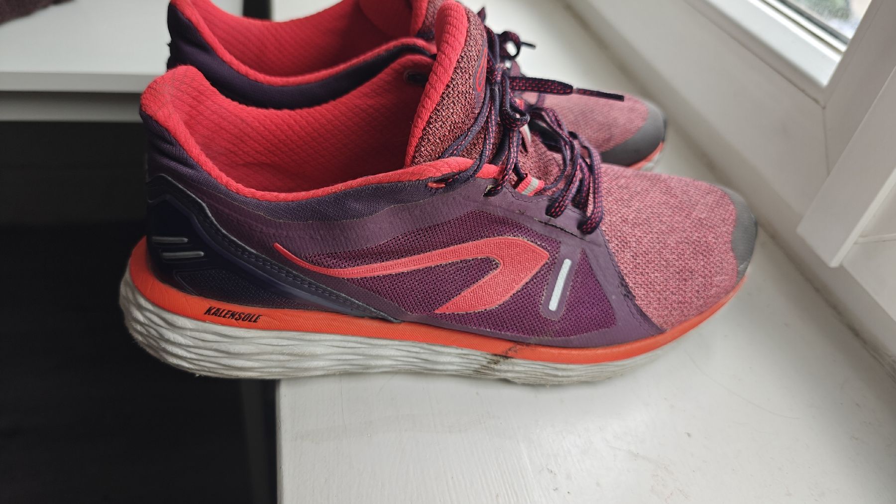 Scarpe da uomo: Decathlon Running Shoes - 42 – Usato da Vevey venduto da dal_2m29 2