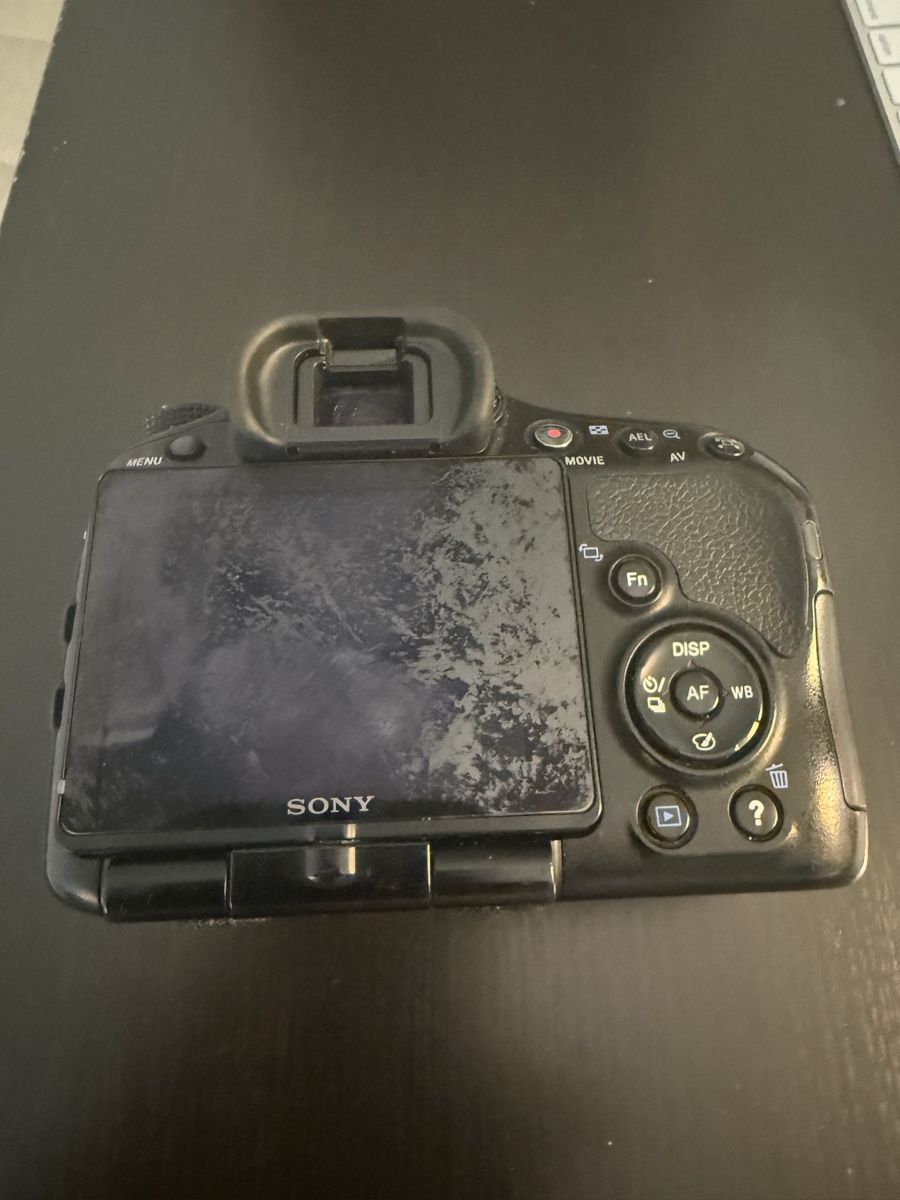 Sony Fotocamera: Sony Alpha 65 Spiegelreflexkamera.+ 2 Objektive + Akku + Lad – Usato da Zürich venduto da pnp_jz9v 5