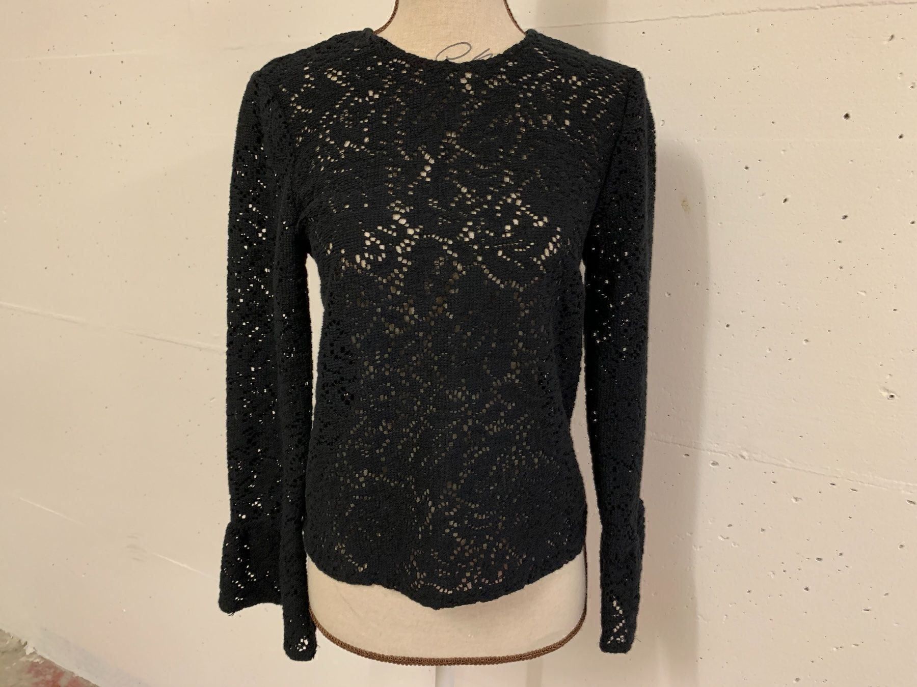 Zara Top: Zara Top schwarz Gr. S – Usato da Aarau venduto da Obdulia