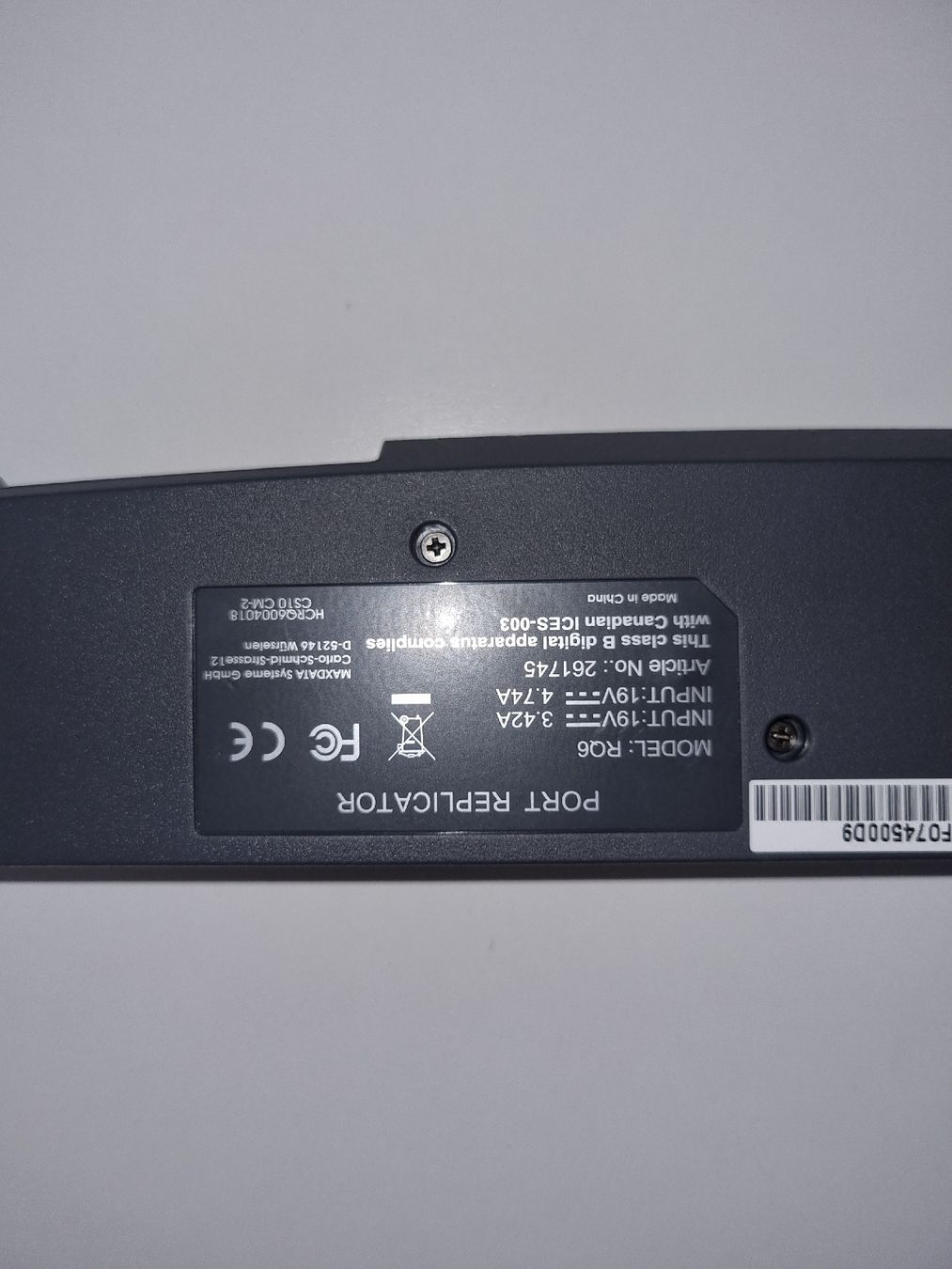 Dockingstation: MAXDATA Port Replicator RO6  – Gebraucht aus Chur von Beimirhates 1