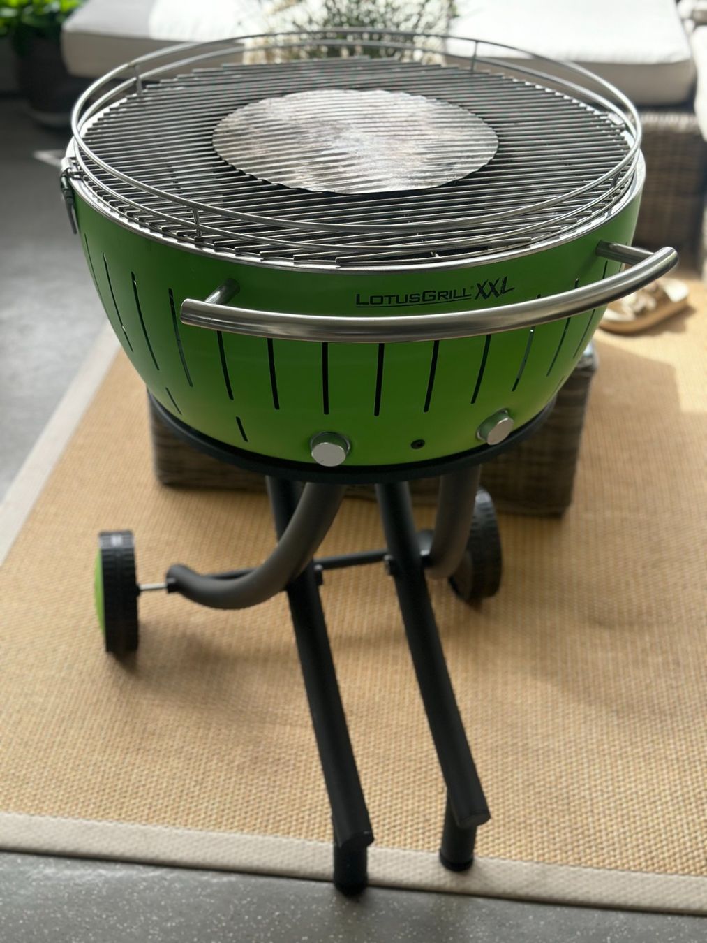 Lotusgrill Grills: LOTUS GRILL XXL – Gebraucht aus Jona von  2