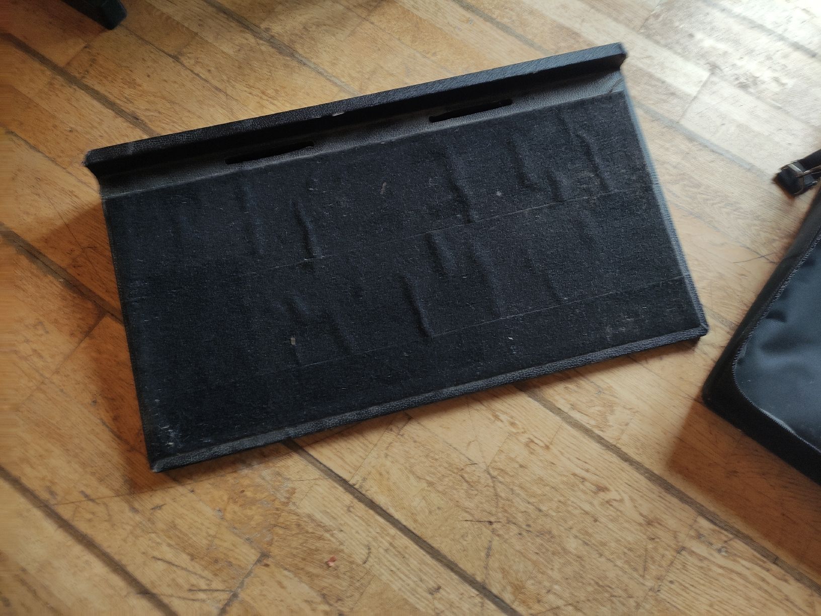 Musikinstrumente: Pedalboard Gator Pedal Tote + Alim – Gebraucht aus Botyre (Ayent) von KR1966 3