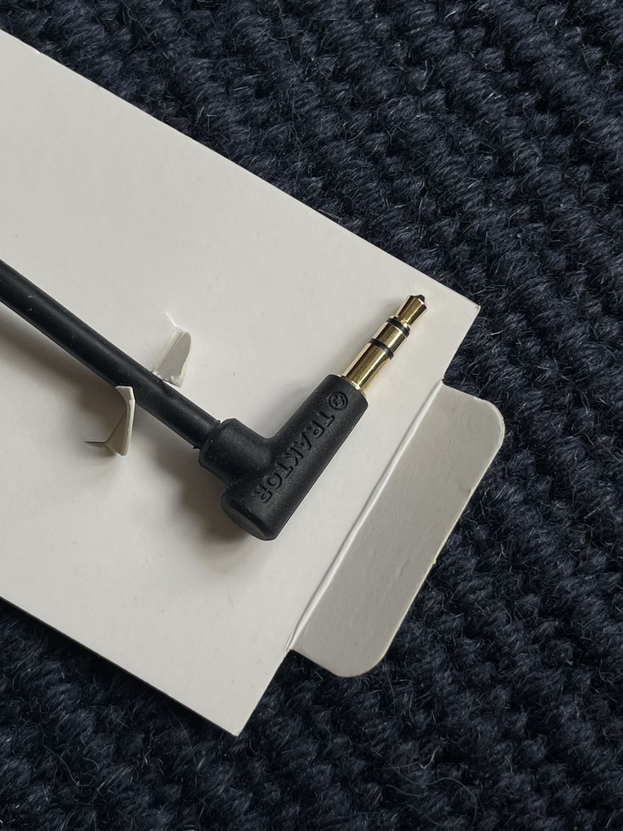 Cavi: Traktor dj splitter cable – Usato da Zürich venduto da AnnaM_ 4