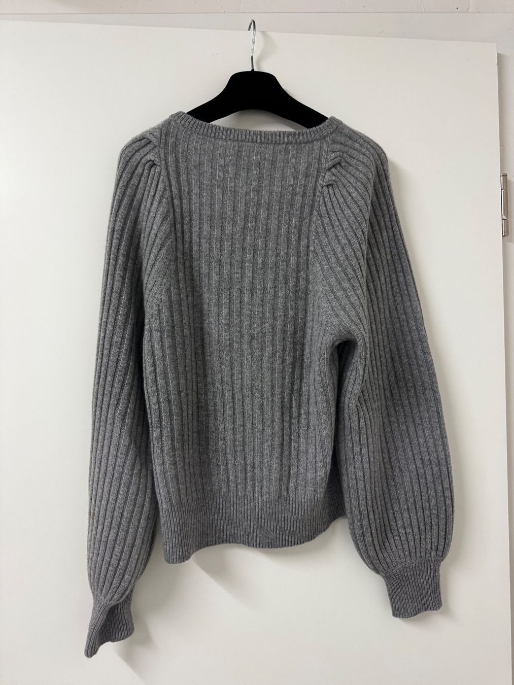 Maglioni & Felpe: Damen Soft Goat Kaschmir Pullover in Grau – Usato da Meilen venduto da Emma_321 5