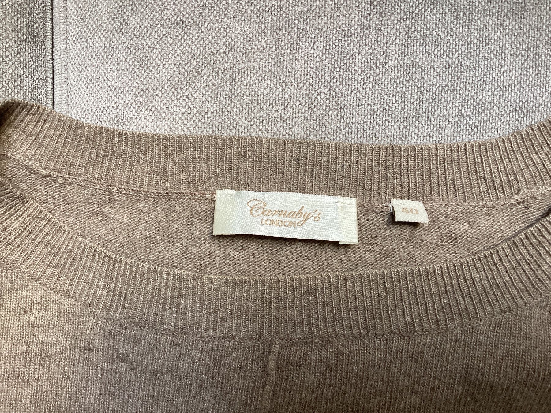 Maglioni & Felpe: Damen Pullover mit Kaschmir hellbraun Gr. 40 Carnaby‘s – Usato da Homberg b. Thun venduto da Homata 4
