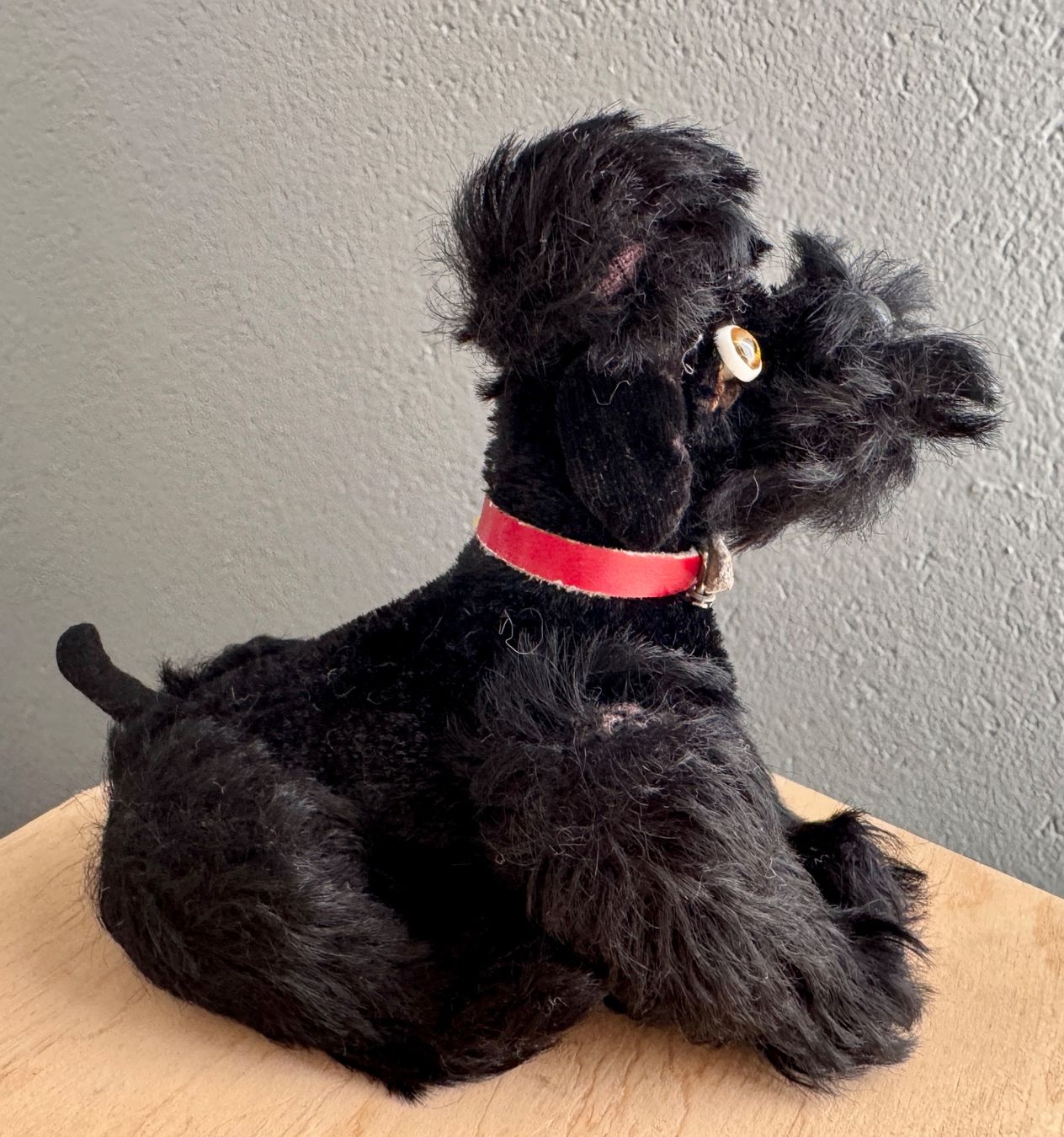 Jouets: Kleiner alter Plüsch Hund Steiff ??? – D'occasion à Rothrist par Luckywinner 3
