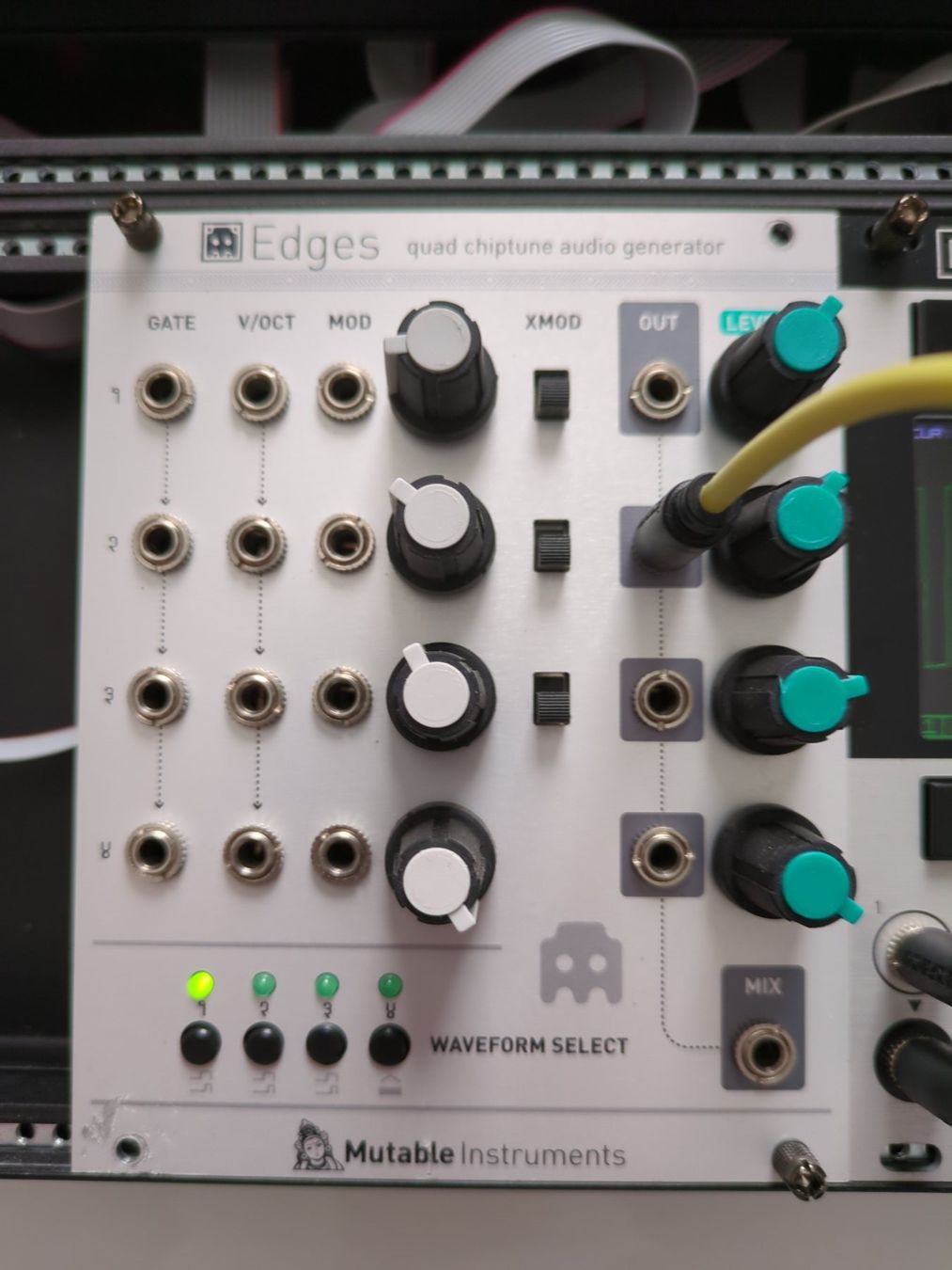 Musikinstrumente: Mutable Instruments Edges (eurorack) – Gebraucht aus Meilen von