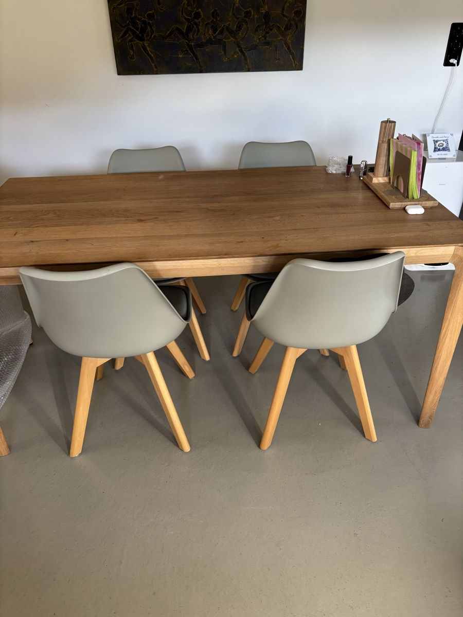 Stühle: Esstischstühle – Gebraucht aus Lausen von pierre1 1