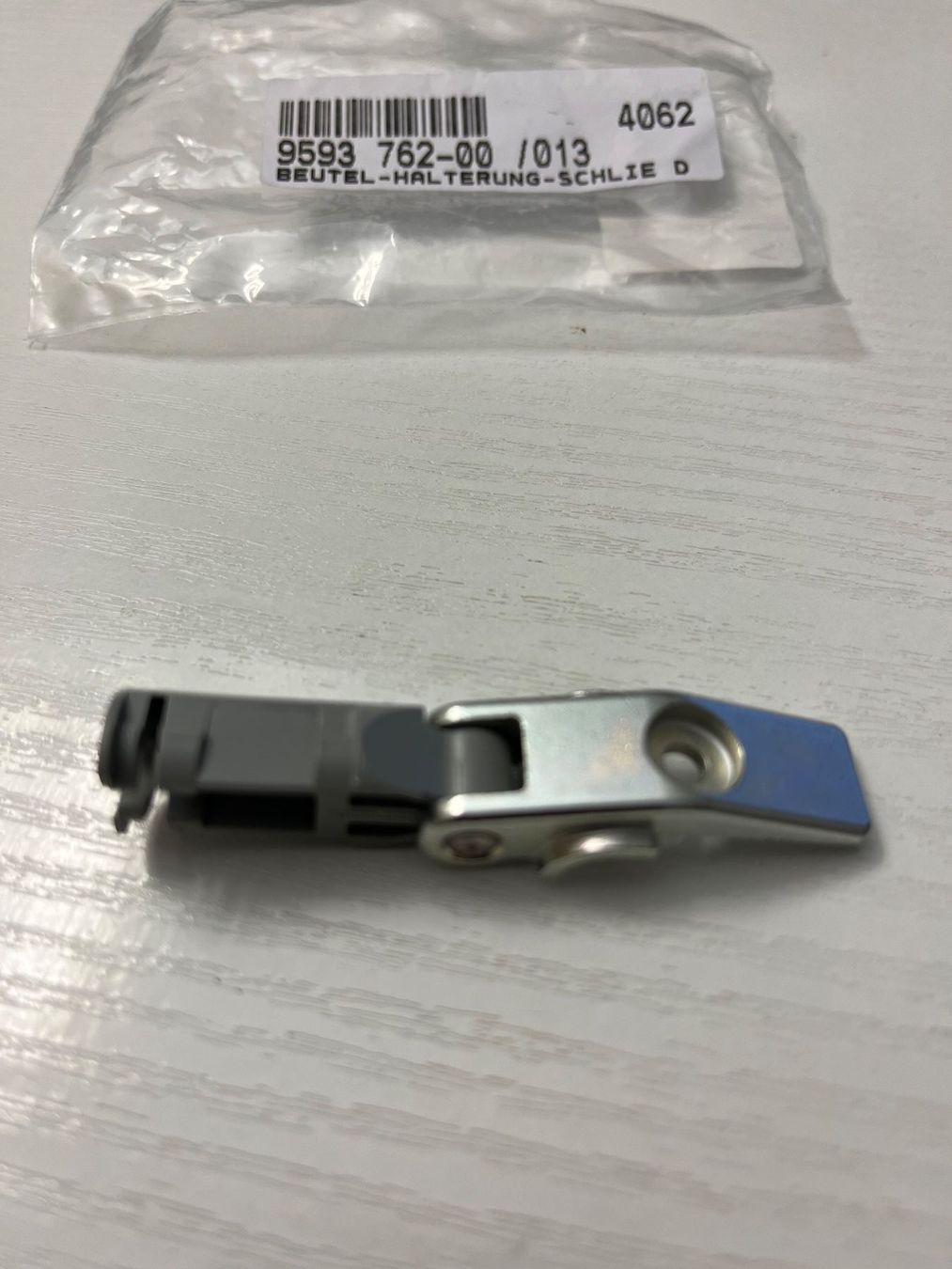 Liebherr Kühlschrank: Liebherr Kühlschrank Ersatzteil – Neu und originalverpackt aus Aeugst am Albis von Samothy 1